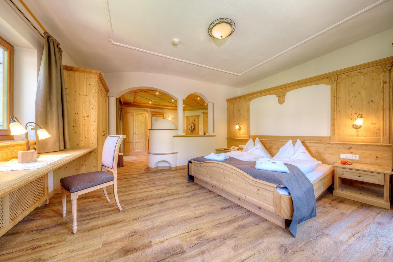 Hotel Erlebnisort Gassenhof Ridanna Esterno foto